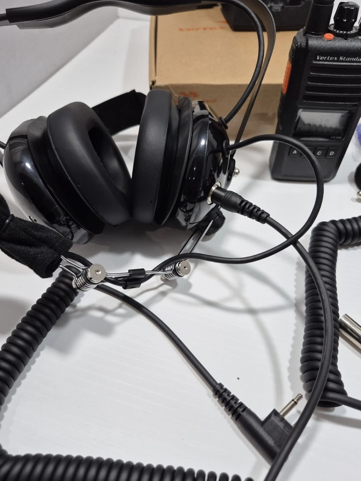 Paquete de dos comunicaciones Vertex Pit to Car Motorsport Bathurst Supercars Racing Foto 4 de 4