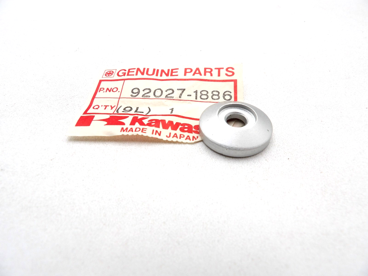 NOS Kawasaki 92027-1886 Cowling Front Collar Zx750 Zx600 for sale