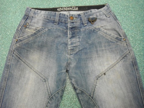 Pantalones de mezclilla Crosshatch Mixy cintura 34" pierna 30" desteñidos azul medio para hombre - Imagen 4 de 8