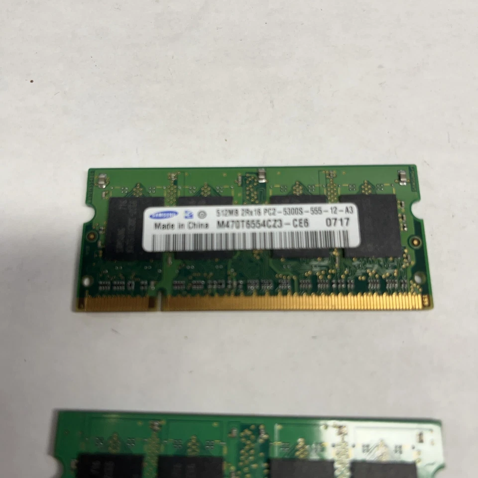 SAMSUNG 512MB Laptop Memory M470T6554CZ3-CE6 2Rx16 PC2-5300S-555-12-A3 - Image 2 of 2