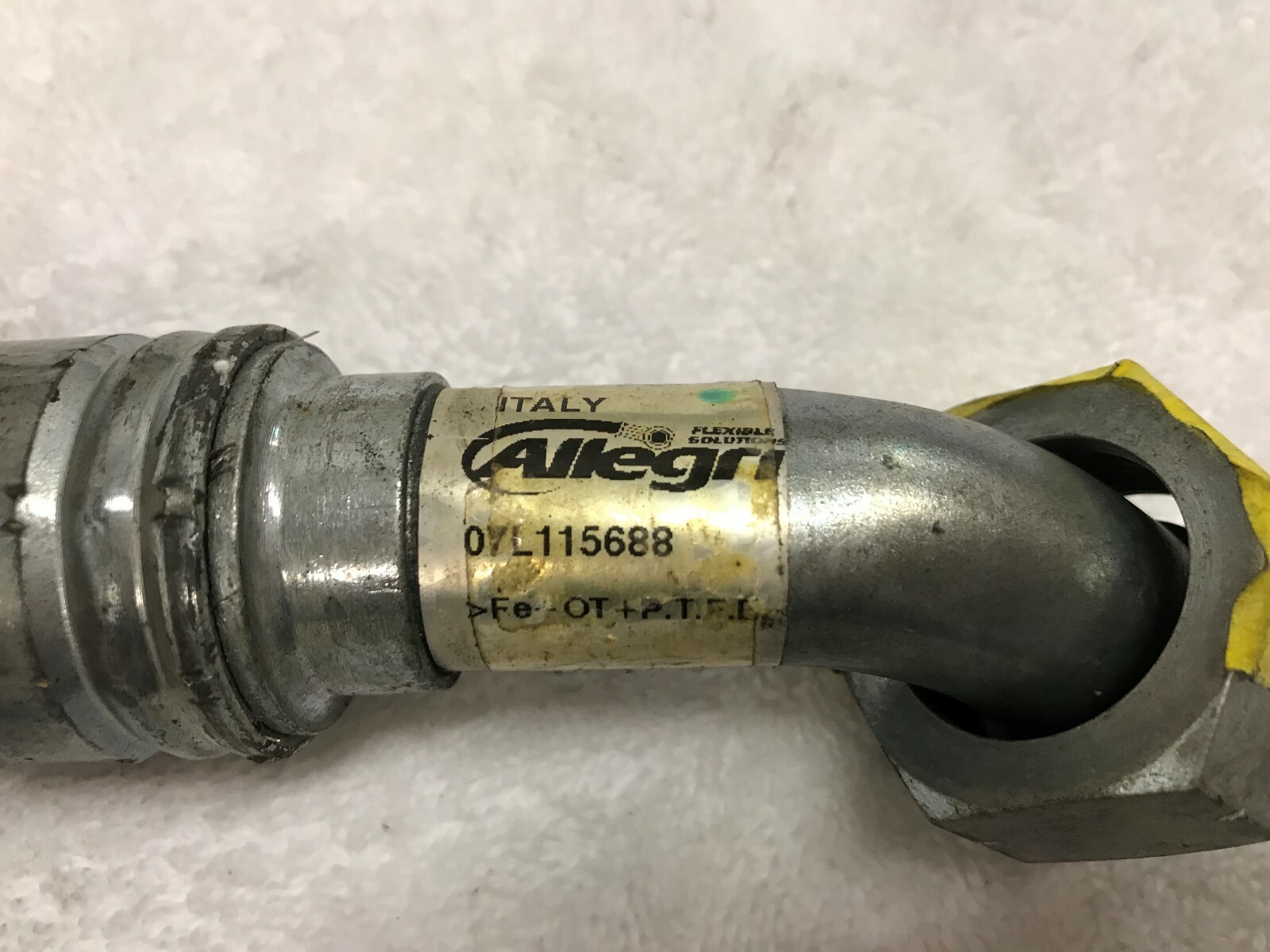 LAMBORGHINI GALLARDO COUPE SPYDER SUPERLEGGERA OIL PIPE LINE OEM 07L115688  
