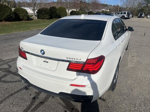 2015 BMW 7-Series - Picture 8 of 12