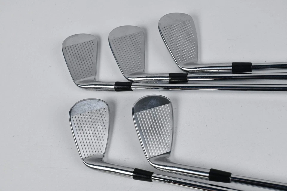 Titleist 716 AP2 Irons / 6-PW / Regular Flex True Temper Dynamic Gold R300 - Image 3 of 4