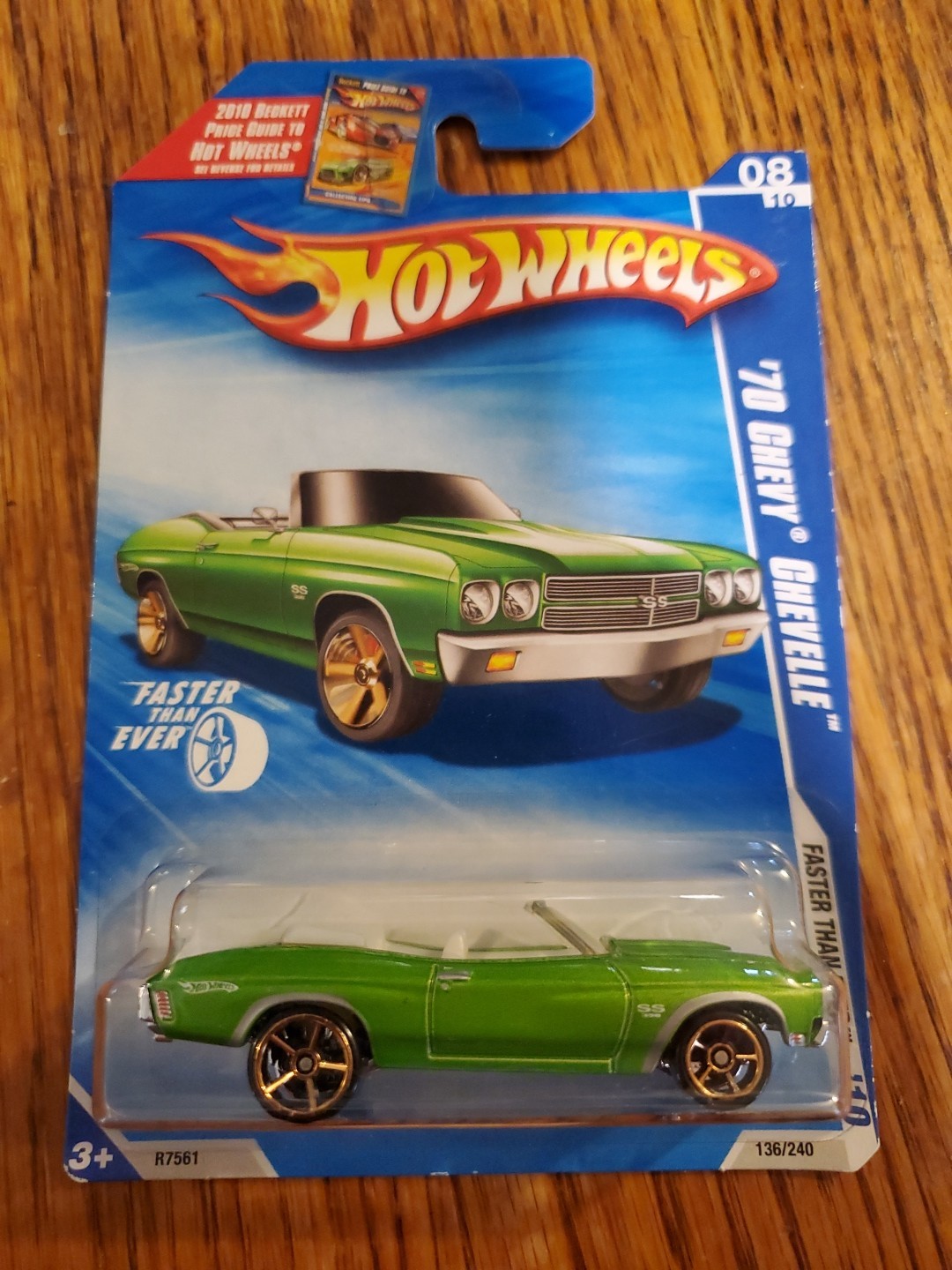 Hot Wheels '70 Chevy Chevelle die-cast car from the 2010 "Faster Than Ever"...