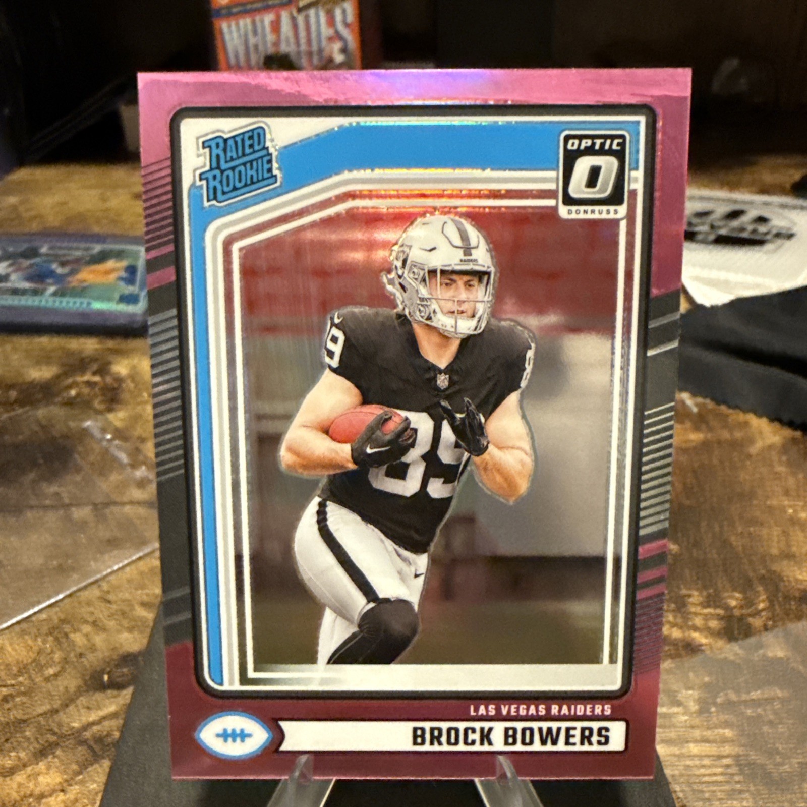 2024 Panini Donruss - Rated Rookie Brock Bowers #394 Optic Preview Pink Prizm RC
