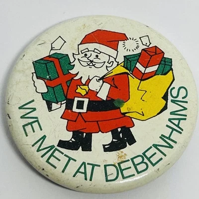Vintage Debenhams Santas Grotto Pin Badge Deptartment Store Retail Promotion UK - Image 1 of 2