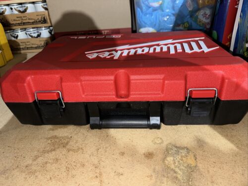 Milwaukee 2997-22 M18 FUEL Case For Hammer Drill and Impact Driver - Picture 3 of 4