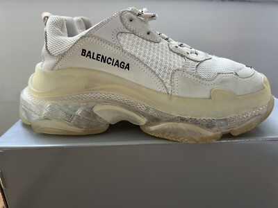 Balenciaga Triple S Sneaker weiß Gr. 39 Chunky Dad Sneaker klare Sohle verpackt