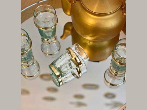 Set di occhiali da tè marocchini vintage oro Beldi tazze stile artigianali, rame - Foto 4 di 5