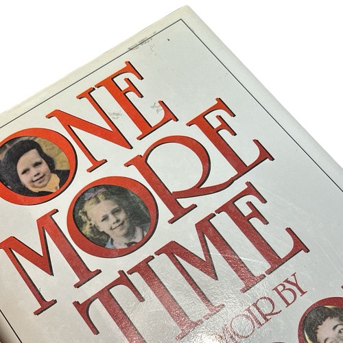 Carol Burnett Signed Autograph “One More Time” 1st Ed. Book! TV Comedy Legend! - Picture 6 of 7