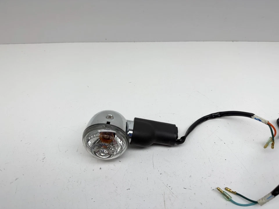 2016 Honda NCW50 Front Right Left Turn Signals Blinkers Lights Indicators OEM - Image 2 of 4