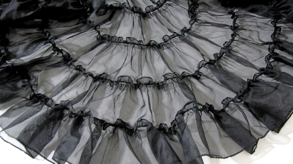 VTG Extra-full crinoline Square Dance Prom Petticoat Black 5-Tier Wm. One size - Image 3 of 4