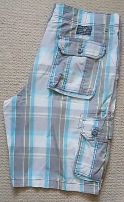 HERREN ECKO UNTLD BLAU KARIERTE CARGO SHORTS. W36