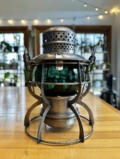 ERIE Railroad Lantern with Dark Green Unusual Globe Armspear 1925 Model