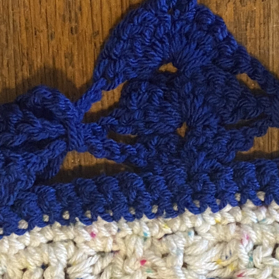 Manta afgana hecha a mano blanca crema con ribete azul ganchillo aprox 48x48 Foto 4 de 4