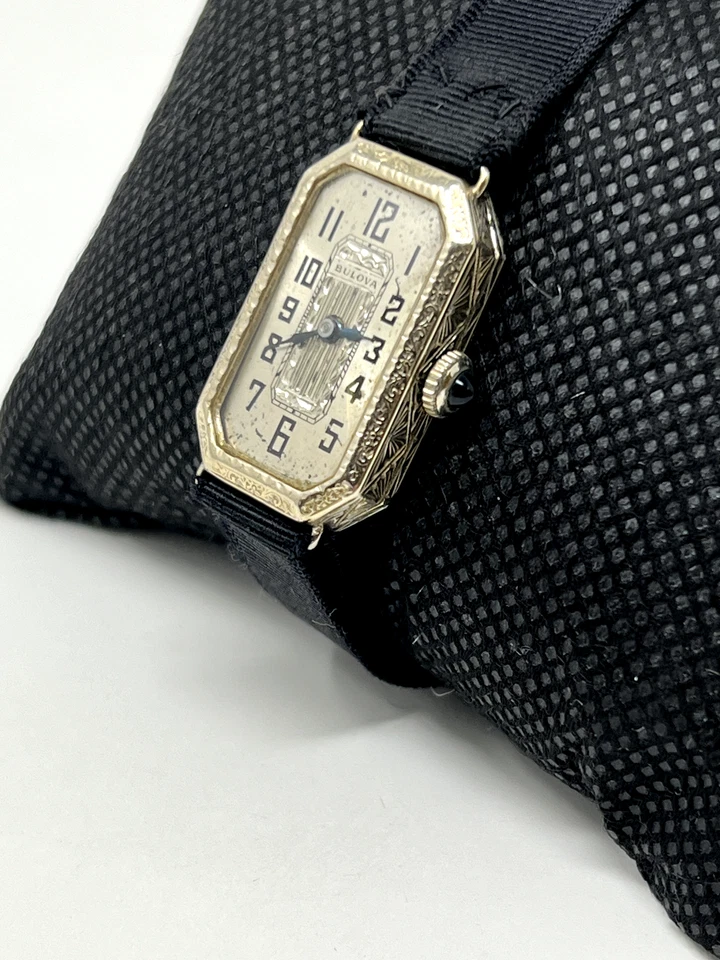 Hermoso y Funcional Reloj Bulova Baroness Damas Art Deco Lleno de Oro 18k  Foto 4 de 4