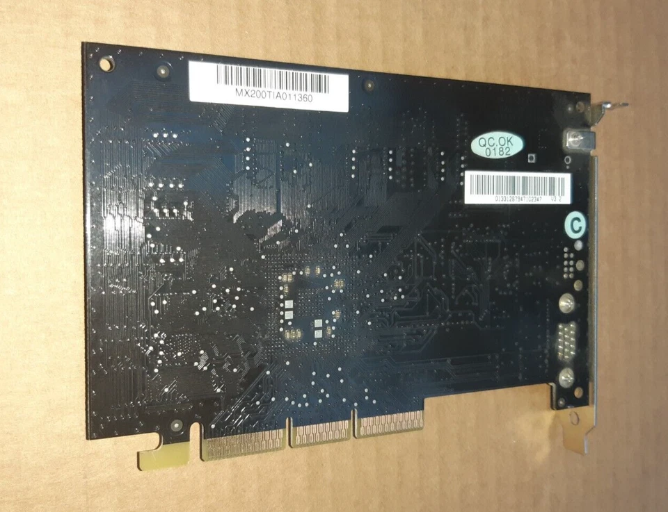 Vintage AGP Graphics Card NVIDIA GeForce 2 MX200 32MB - Image 4 of 4