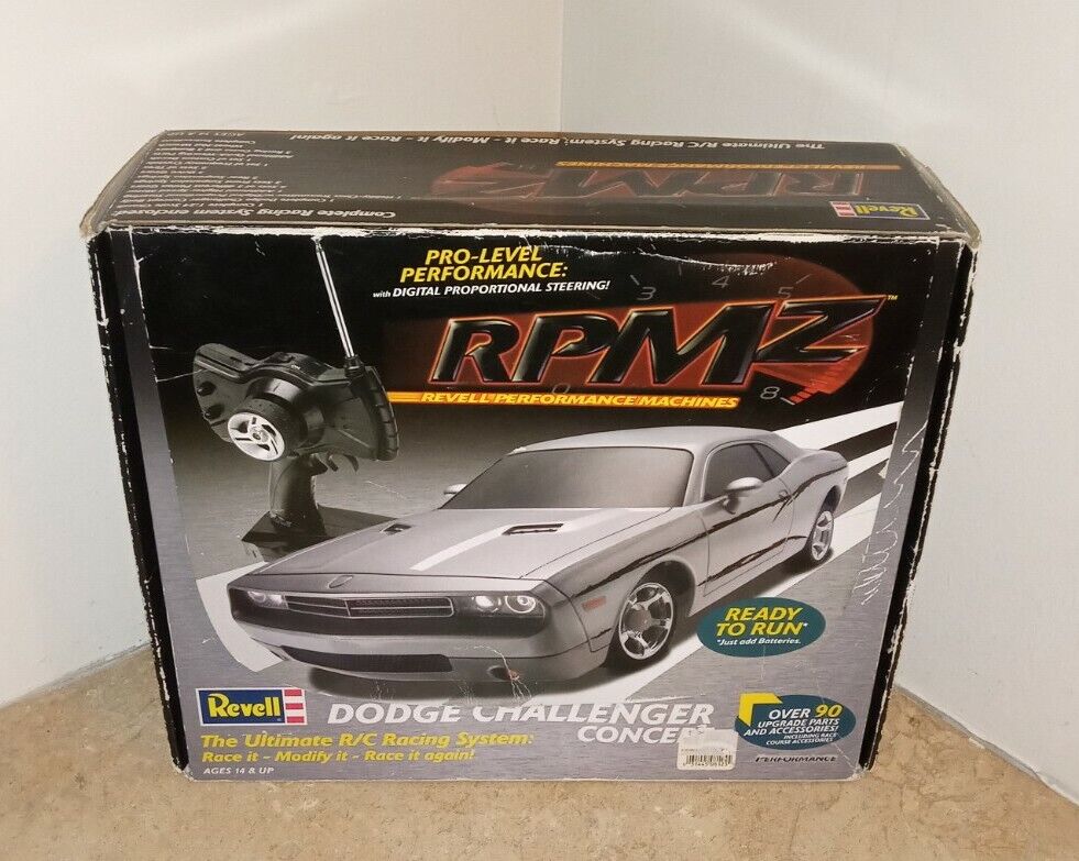 Revell Rpm The Ultimate R/C RACING SYSTEM  DODGE CHALLENGER CONCEPT Never Run 
