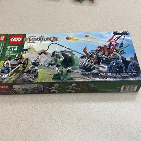 LEGO Castle  7038   Troll Attack    With Instructions and Original Box   Partial