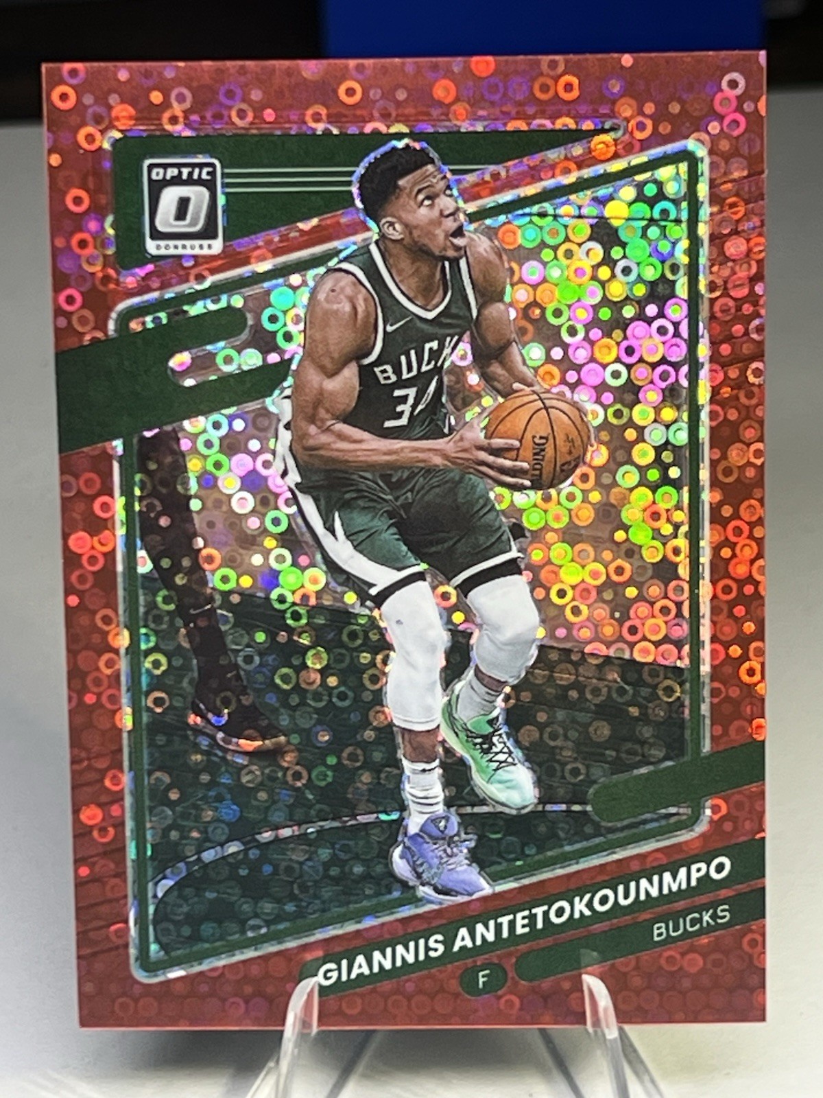 2021 Panini Donruss Optic Fast Break Red Prizm /85 Giannis Antetokounmpo #31
