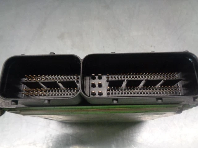 04L907309E CENTRALINA MOTORE / BOSCH / 0281019175 / 4127795 PER SEAT LEON ST 5F - Immagine 4 di 4