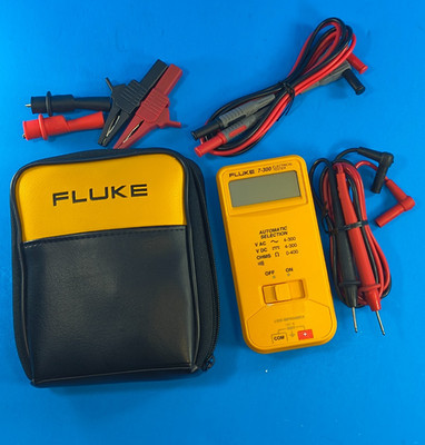 Fluke 7-300 Electrical Tester Multimeter Meter !