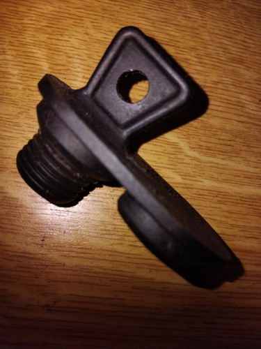 Original Stopfen für Getriebe Neuwertig 02A301115 A VW Audi Skoda Gummistopfen