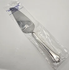 Reed & Barton  FRENCH CHIPPENDALE  Silverplate Pie Server