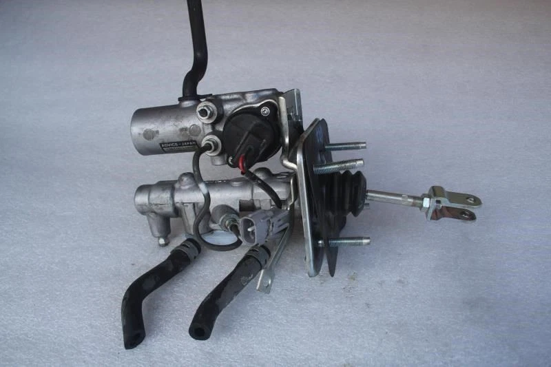 Lexus RX450H 2014 refuerzo de freno cilindro maestro 138110-10510 Foto 4 de 4