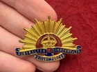 WW1 Original AUSTRALIAN COMMONWEALTH MILITARY FORCES Rising Sun Sweetheart Badge