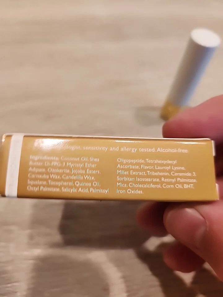 Ginger Heathe's BeautiControl Regeneración Oro Terapia Labial  Foto 4 de 4