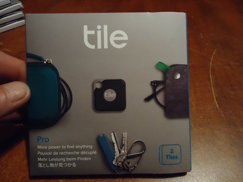 TILE, 2 TILES PRO BLACK, 2019 MODEL REPLACEABLE BATTERY MODEL#T6001B, 100% NEW - Picture 8 of 8
