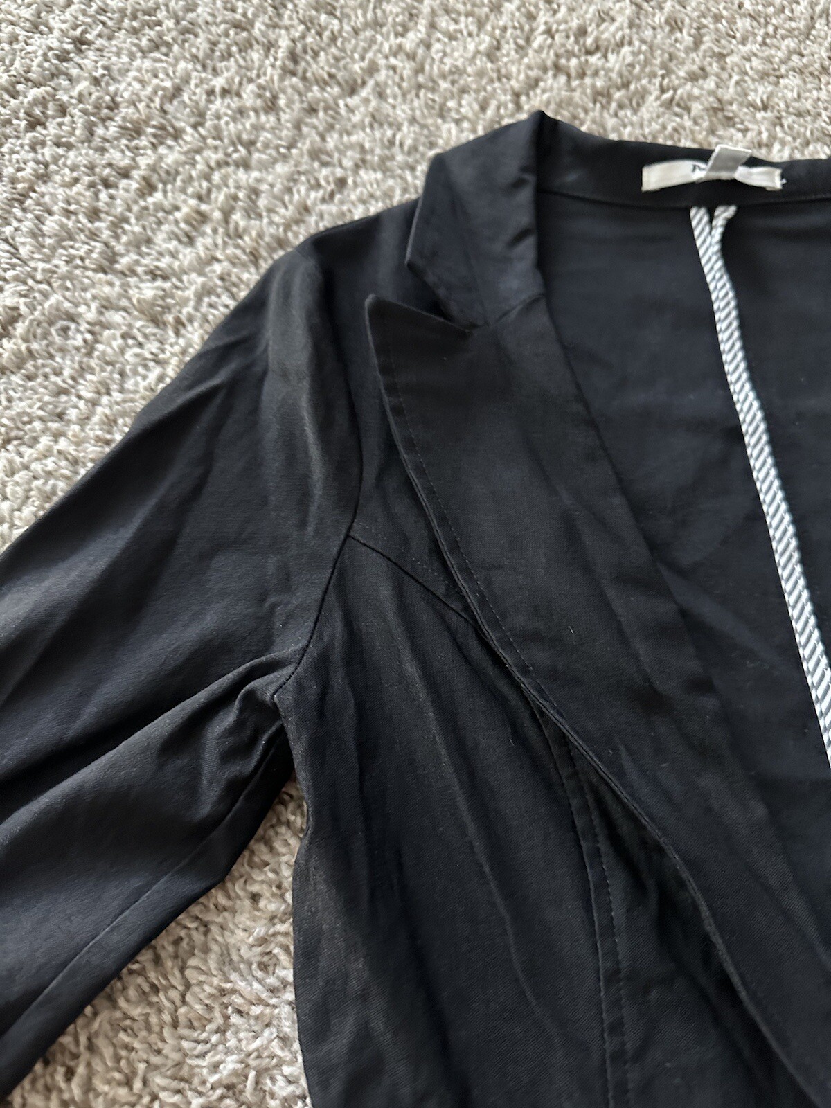 Papaya Basic Solid Black Roll Sleeve Single Butto… - image 5