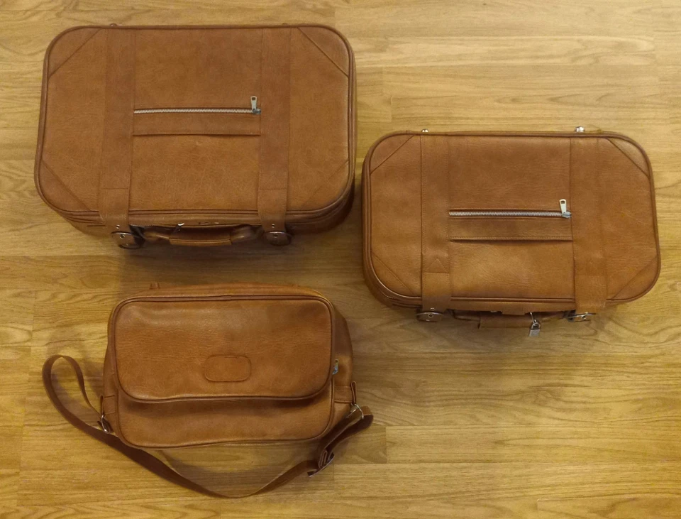 Vintage 3pc. Nesting Leather Luggage Set by Three Star Lock Keys Tag *NICE RARE  - Image 2 of 4