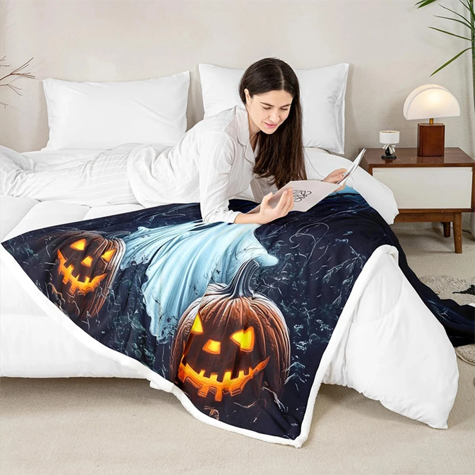 Halloween Decke Flanell Kuscheldecke mit Geistern Fledermäusen Kürbis Mond Motiv - Bild 4 von 4
