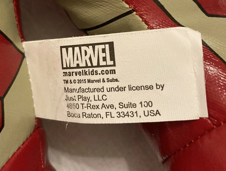 Muñeco de peluche Marvel Age of Ultron Iron Man 15" de Just Play Foto 3 de 4