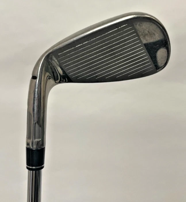 2020 TaylorMade Sim Max Right-Handed Regular Flex Pitching Wedge - Image 2 of 4