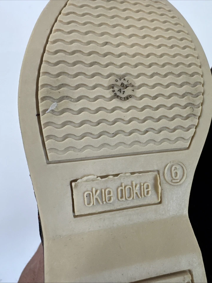 Okie Dokie Shoes Toddler Boys 6 Black Lil Elliot Hook Loop Memory Foam NEW w/BOX - Image 3 of 4