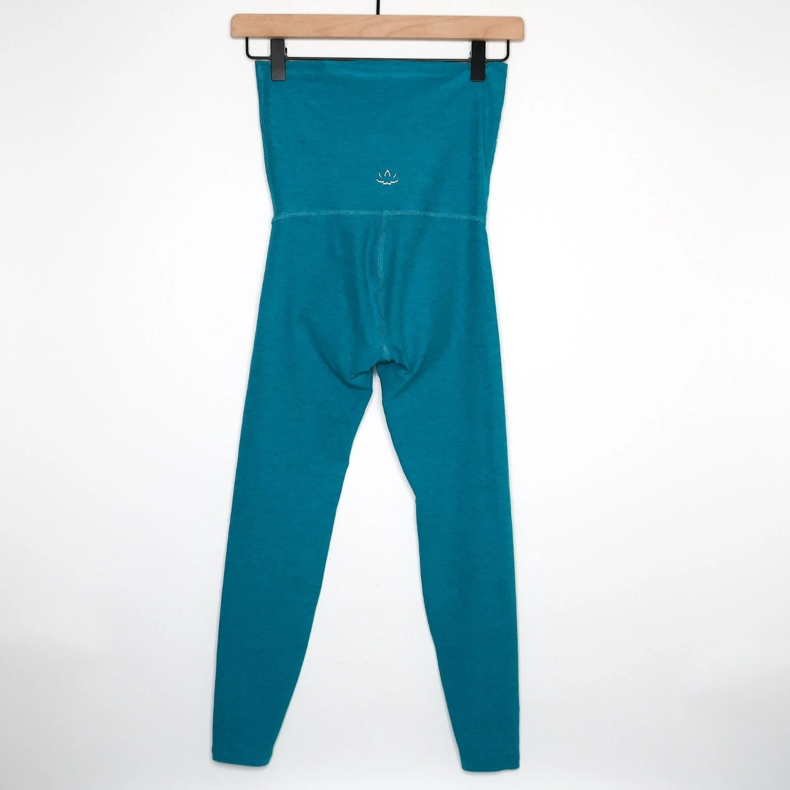 beyond-yoga beyond the bump maternity active gym pilates leggings