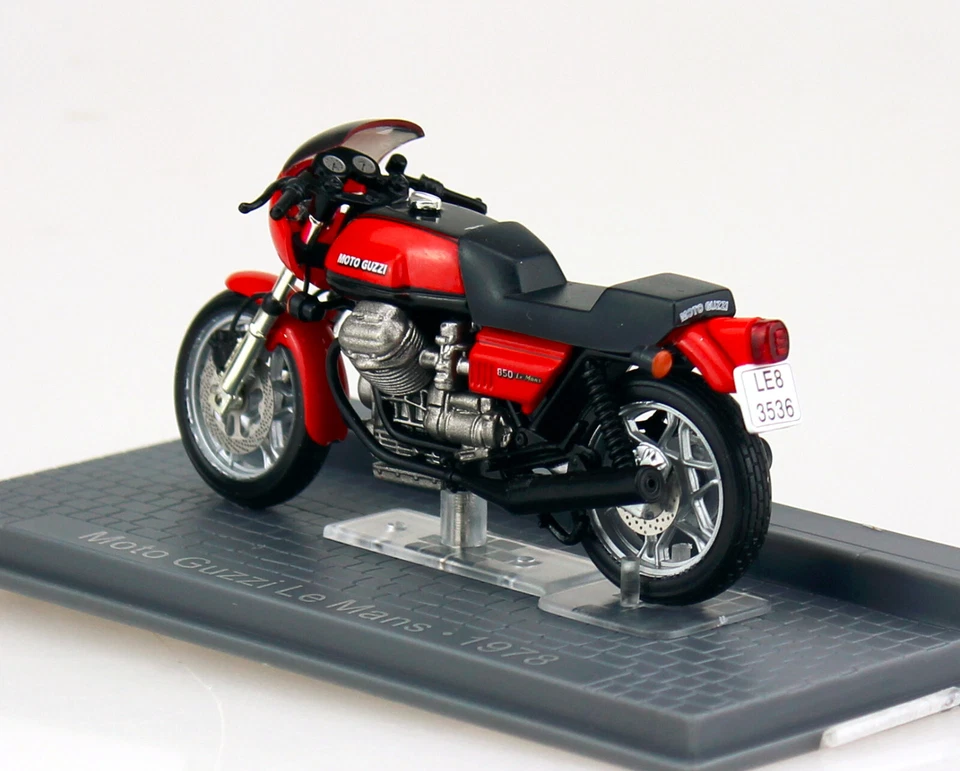 Moto Guzzi Le Mans 1978 1:24 Motorrad- Modell - Bild 2 von 3