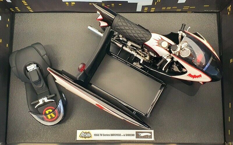 BATMAN 1:12 BATCYCLE & SIDECAR 1966 TV SERIES 1/12 HOT BATMAN 1:12 BATCYCLE & SIDECAR 1966 TV SERIES 1/12 HOT