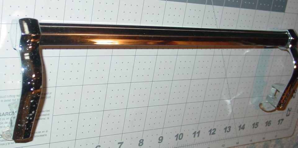 Abrazadera de falda de lavabo de baño vintage barra de toallas hexagonal Art Deco accesorios de plomería Foto 3 de 4