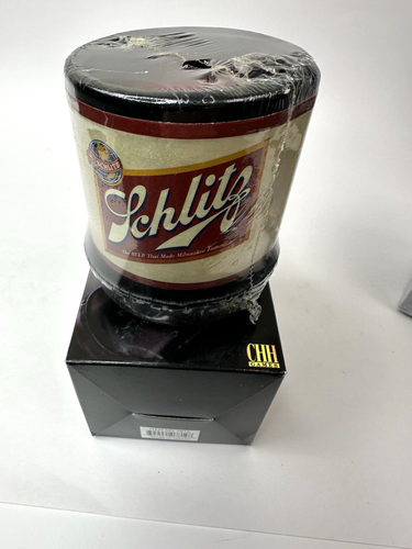 Vintage Schlitz Beer Dice Cup With 5 Dice "Go For The Gusto" Deluxe Dice Cup NEW