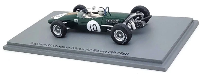 Spark F2001 Brabham BT18 BRD 1st GP de Rouen F2 1966 - Denny Hulme 1/43 Scale - Image 2 of 4
