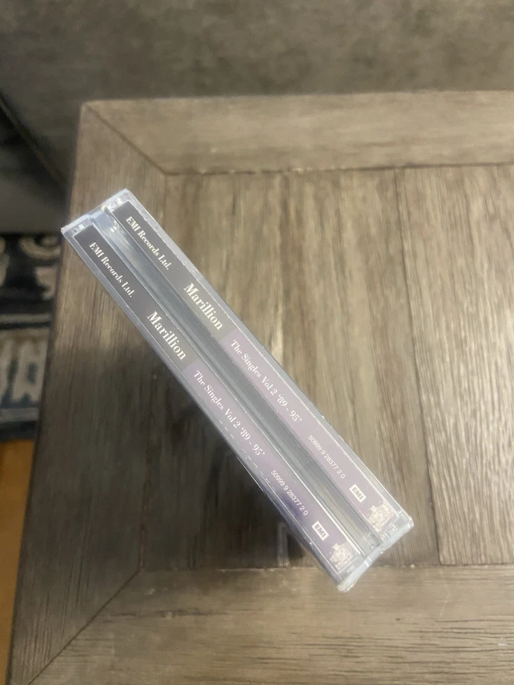 CD MADNESS-CLEAN,MUSIC JUNKIE,HOARDER DIED-MARILLION -SINGLES VOL. 2 CD SEALED - Image 2 of 4