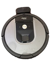 iRobot Roomba 960 Wi-Fi Connected Robotic Vacuum Cleaner w/Charger No Power cord