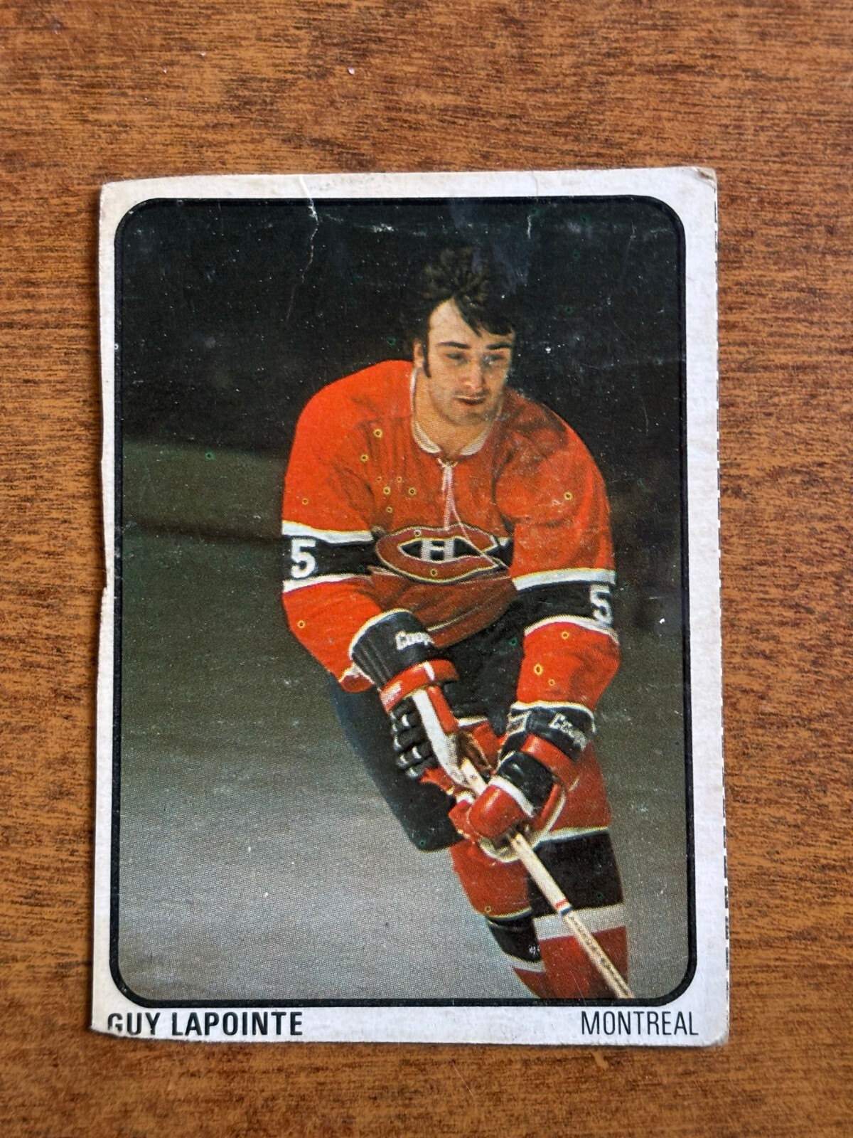 1974-75 LIPTON SOUP HOCKEY  - # 16  GUY LAPOINTE - MONTREAL CANADIENS