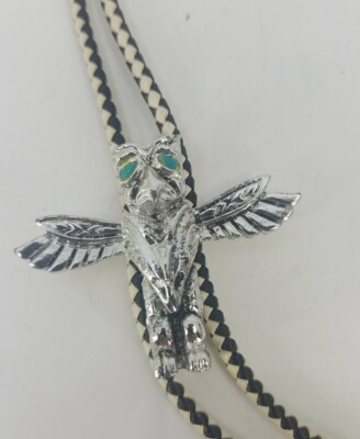 VTG Alaskan Style Totem Pole Bolo Tie Slide Faux Turquoise Thunderbirds Rodeo