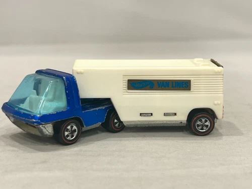 Hot Wheels 1969 Redline Van Lines Heavyweights Hong Kong (Blue cab)