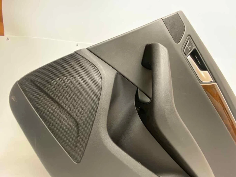 Panel de moldura de puerta de pasajero trasero derecho negro 8R086730424A para AUDI Q5 2009-2012 Foto 2 de 4